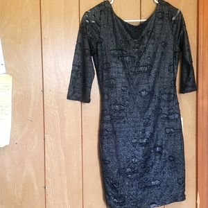 Cute black and silver  dress forever 21 size medium